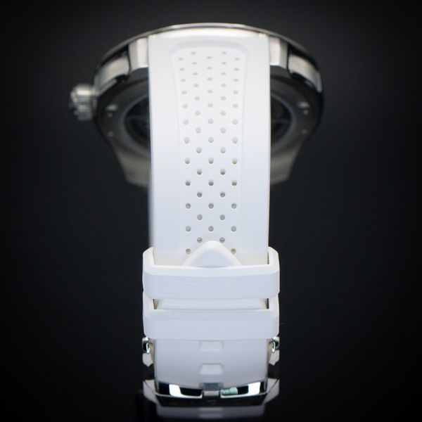 H. Moser and Cie Pioneer 3201-1202